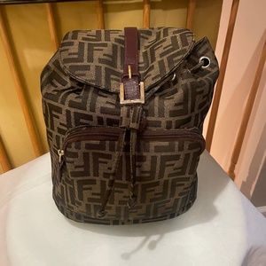 ✨SOLD ✨💴✨UNISEX BACKPACK✨ JUST LISTED💴